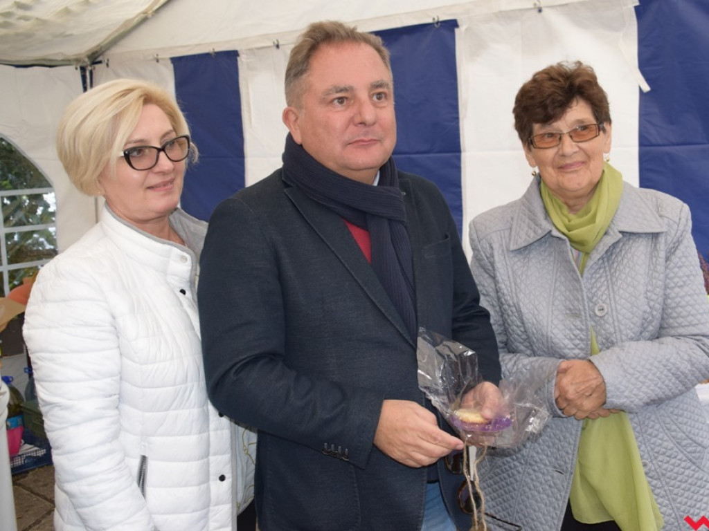 Skarby ze spiżarni gospodyń i patelnia mistrza, czyli pierwsze Powiatowe Święto Smaków