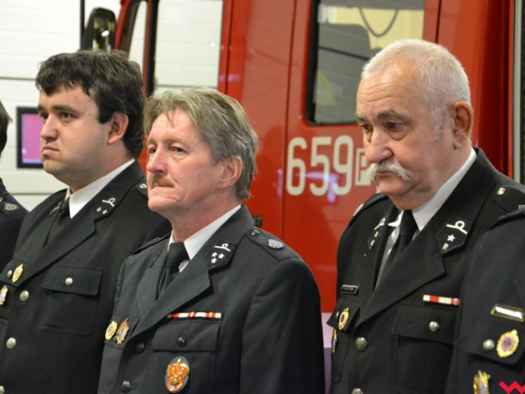 Ochotnicy dostali od wojewody wielkopolskiego po 5000 złotych