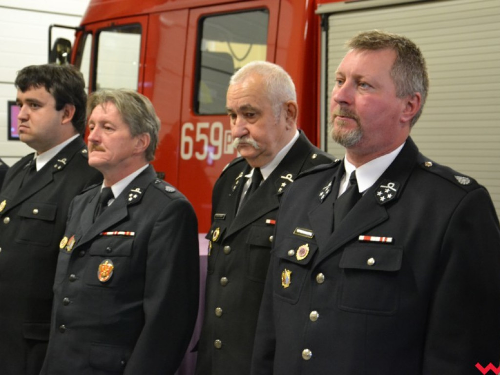 Ochotnicy dostali od wojewody wielkopolskiego po 5000 złotych