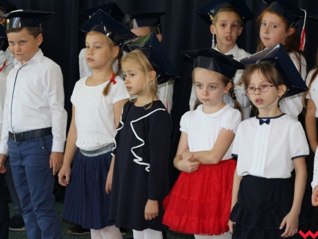 Uroczyste ślubowanie pierwszoklasistów