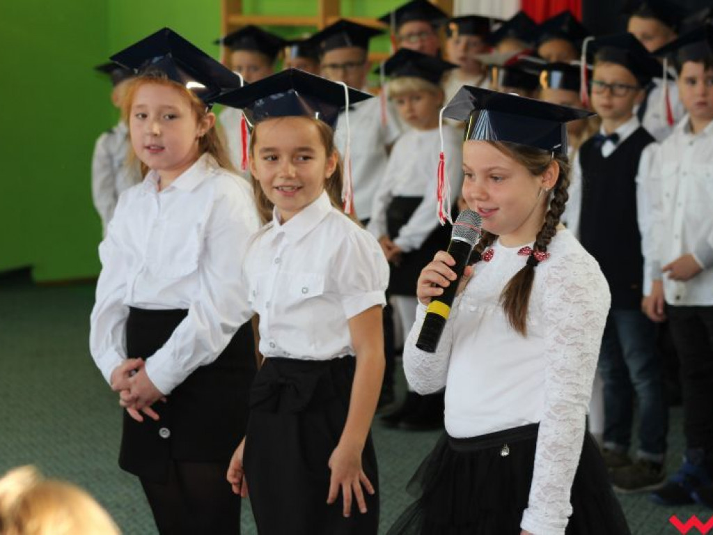 Uroczyste ślubowanie pierwszoklasistów