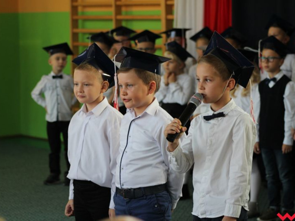 Uroczyste ślubowanie pierwszoklasistów