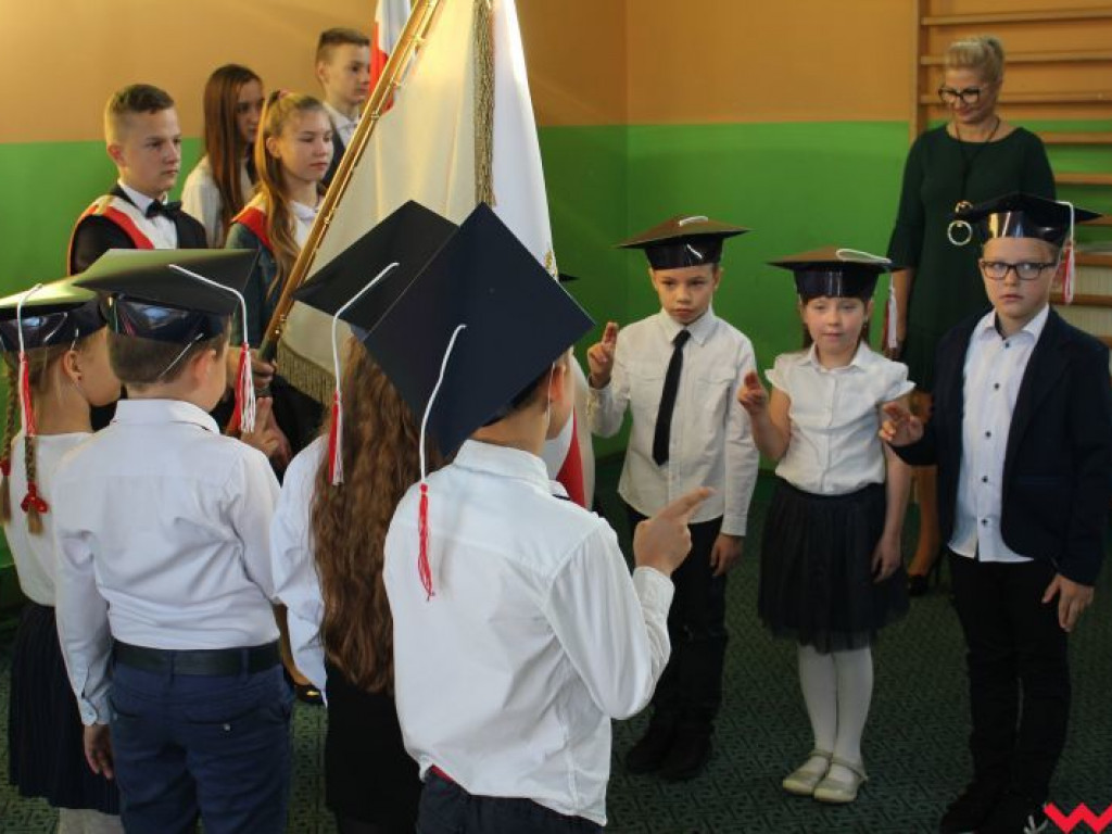 Uroczyste ślubowanie pierwszoklasistów