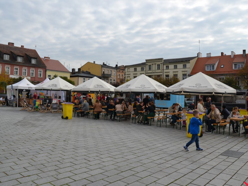 Pyszności kuchni świata na pokrzepienie po głosowaniu