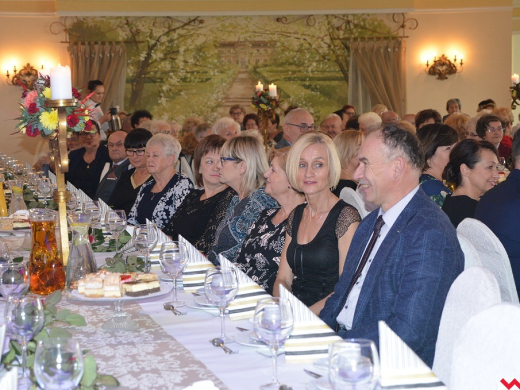 Wuchty szczyńścia belfrom! Obchody Dnia Edukacji Narodowej w gminie Września