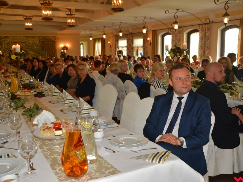 Wuchty szczyńścia belfrom! Obchody Dnia Edukacji Narodowej w gminie Września