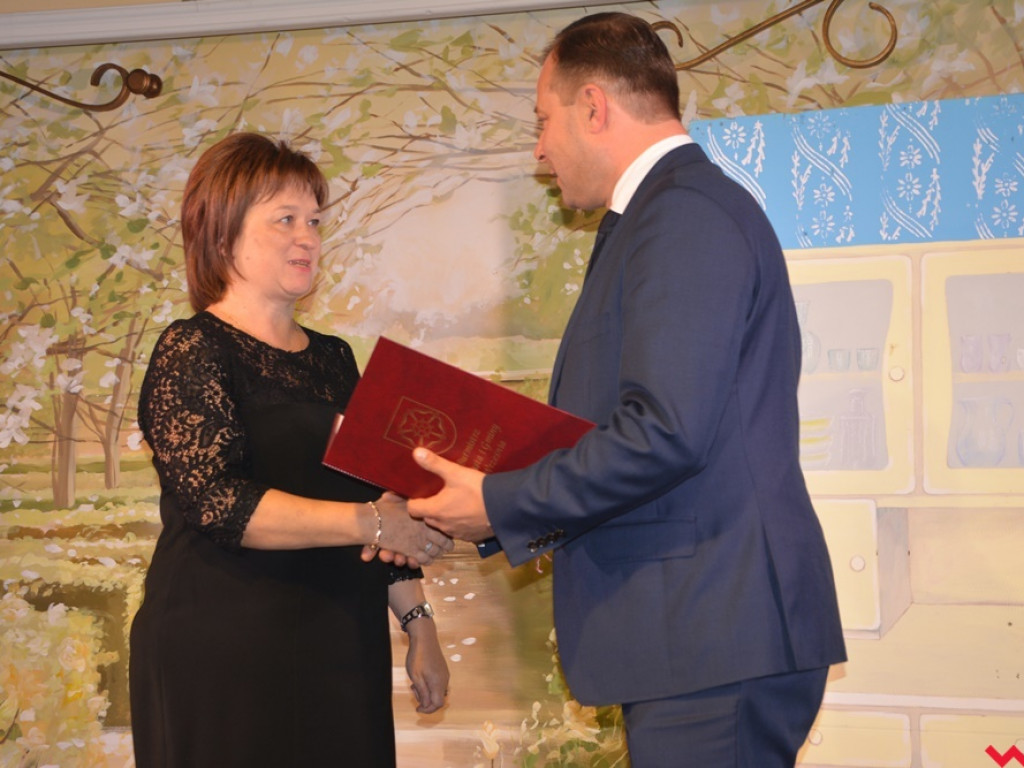 Wuchty szczyńścia belfrom! Obchody Dnia Edukacji Narodowej w gminie Września