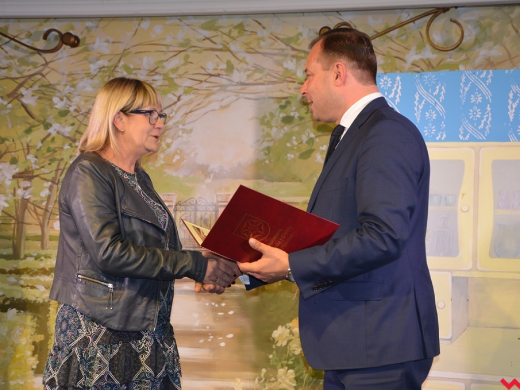 Wuchty szczyńścia belfrom! Obchody Dnia Edukacji Narodowej w gminie Września