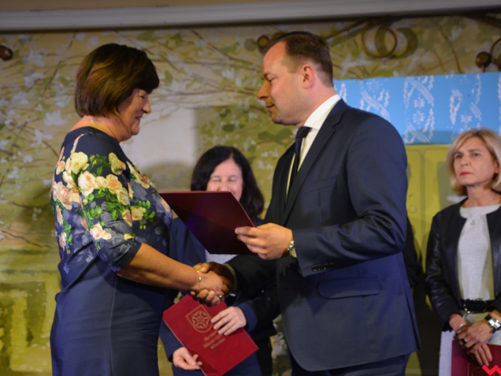 Wuchty szczyńścia belfrom! Obchody Dnia Edukacji Narodowej w gminie Września