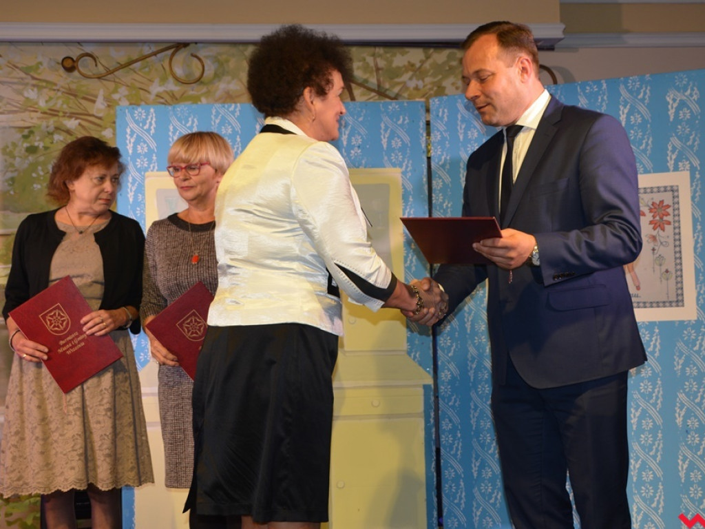 Wuchty szczyńścia belfrom! Obchody Dnia Edukacji Narodowej w gminie Września