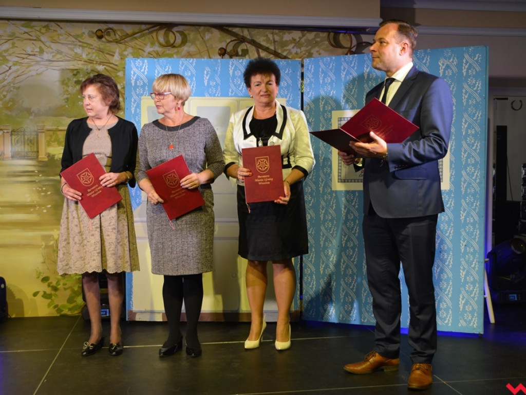 Wuchty szczyńścia belfrom! Obchody Dnia Edukacji Narodowej w gminie Września
