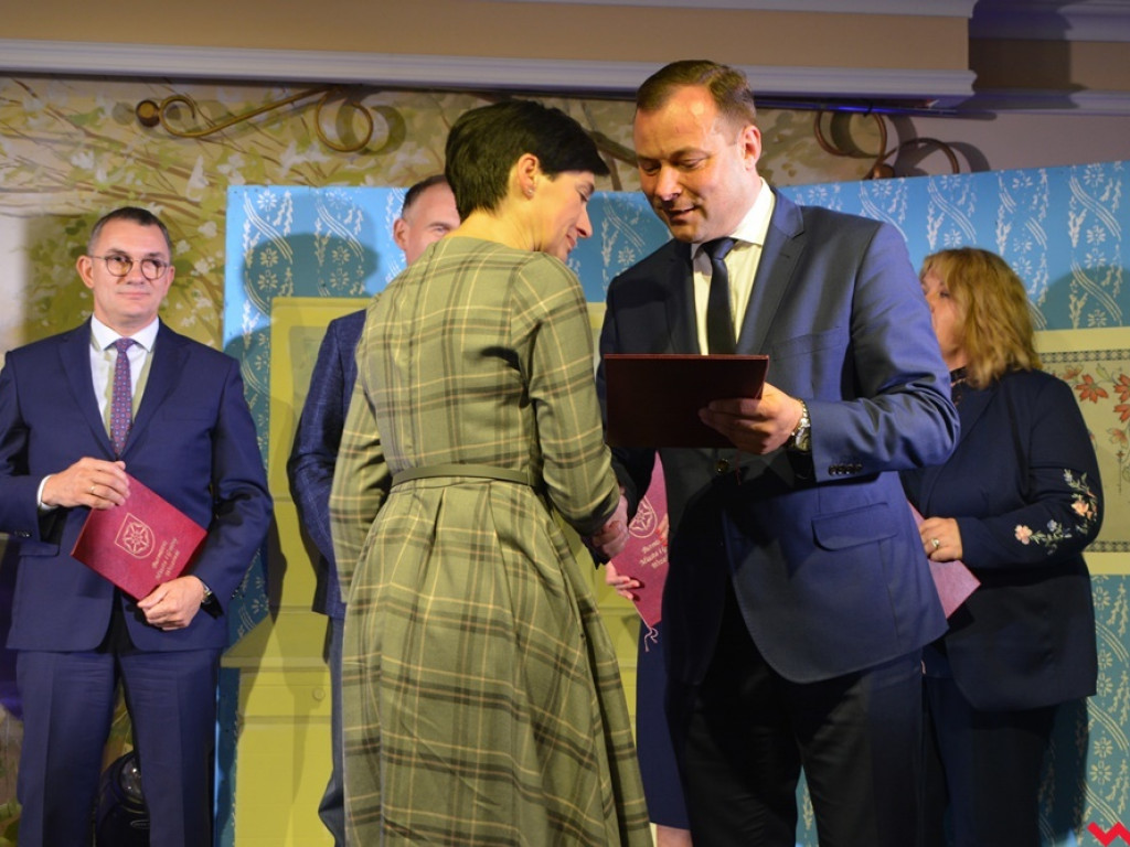Wuchty szczyńścia belfrom! Obchody Dnia Edukacji Narodowej w gminie Września