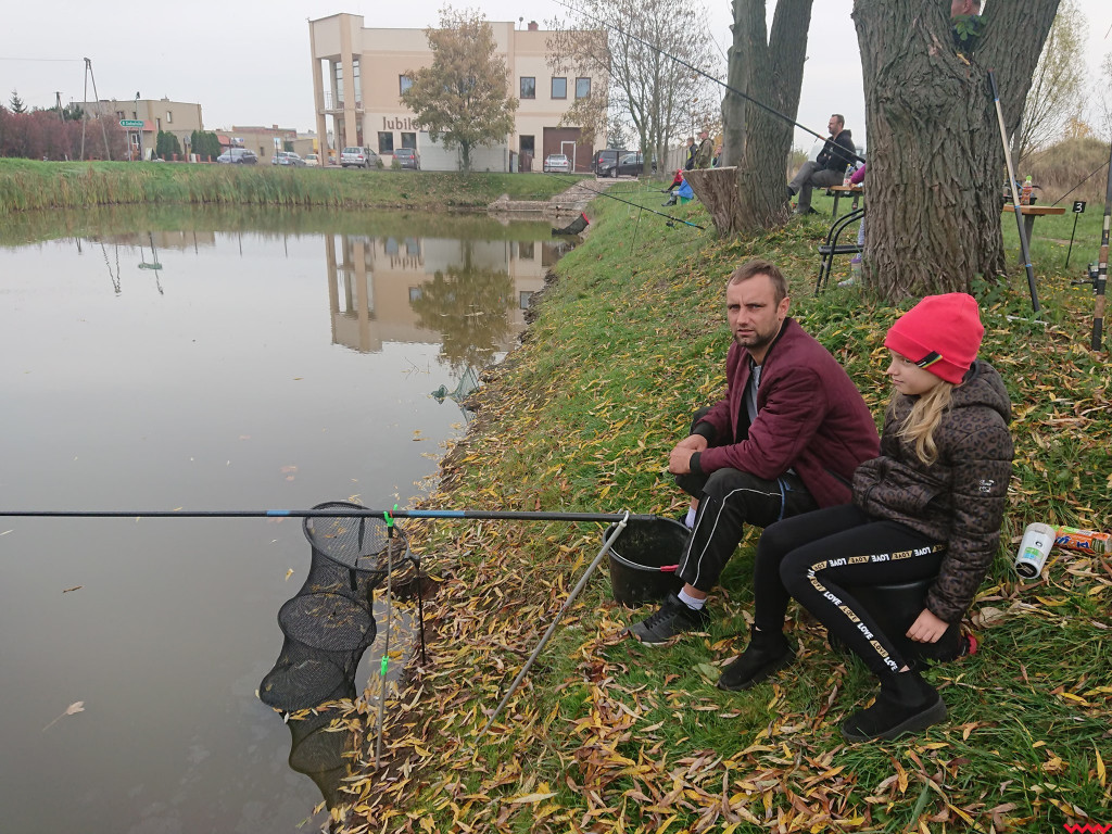 Zawody wędkarskie dla dzieci zorganizowane przez „Złotą Rybkę”