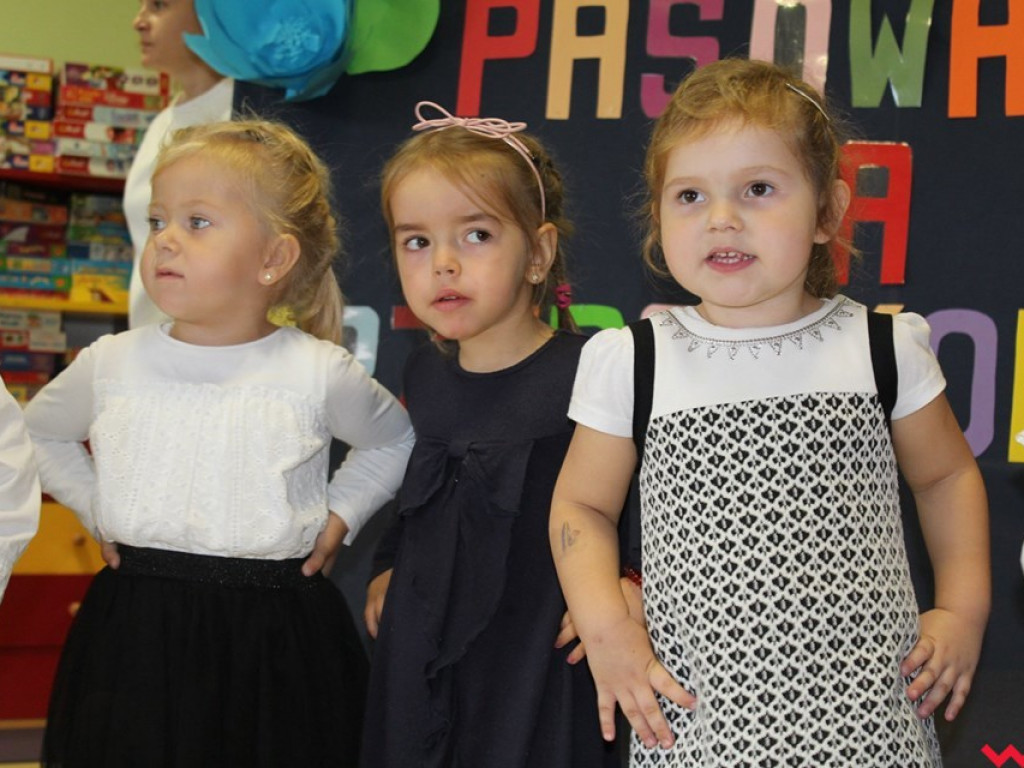„Mamo, tato jestem przedszkolakiem !” czyli uroczyste pasowanie na prawdziwych przedszkolaków w Pyzdrach