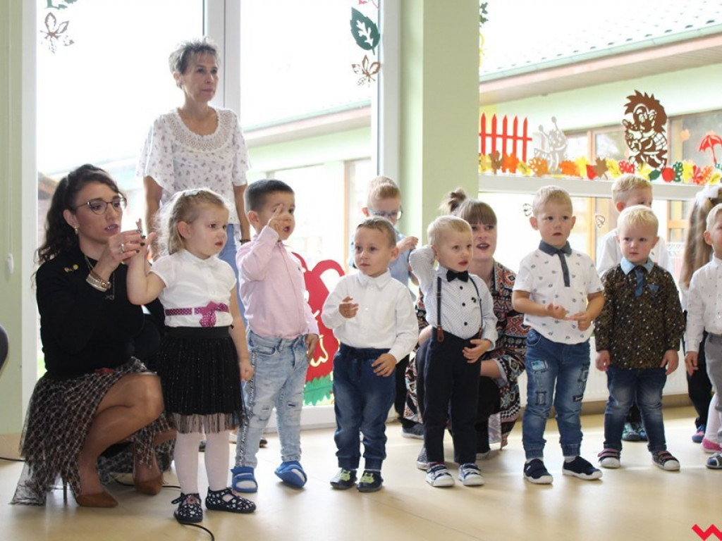 „Mamo, tato jestem przedszkolakiem !” czyli uroczyste pasowanie na prawdziwych przedszkolaków w Pyzdrach