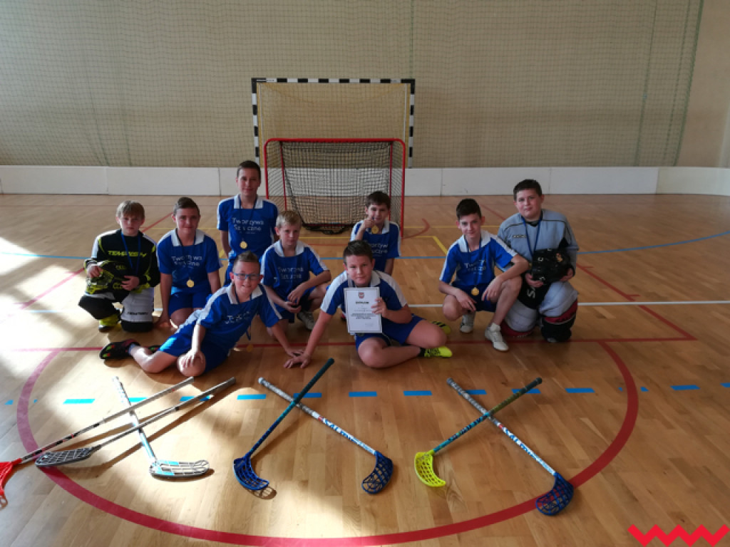 Mistrzostwa Powiatu w Unihokeja. Szkoły z gminy Kołaczkowo najlepsze