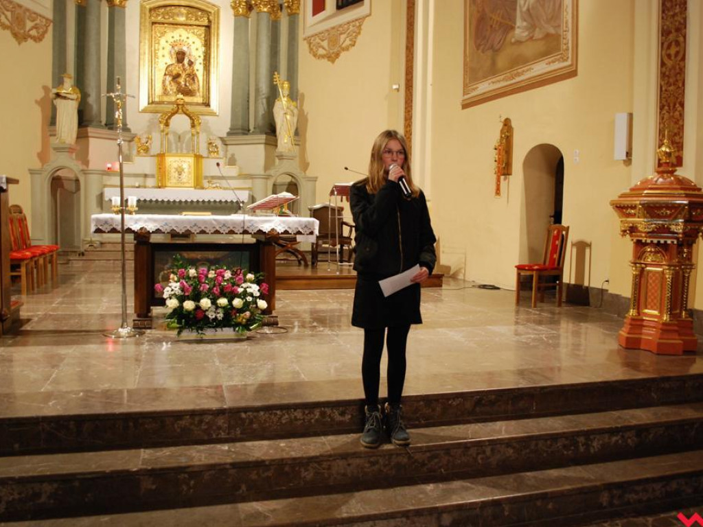 Święci i anioły zamiast duchów i upiorów - Noc Świętych