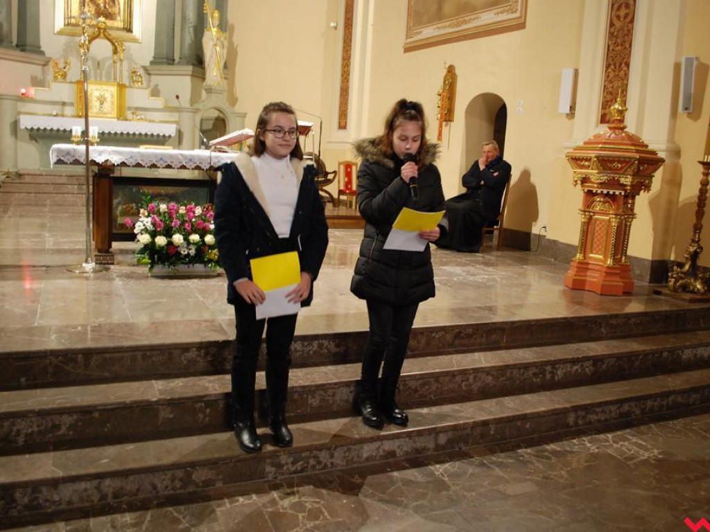 Święci i anioły zamiast duchów i upiorów - Noc Świętych