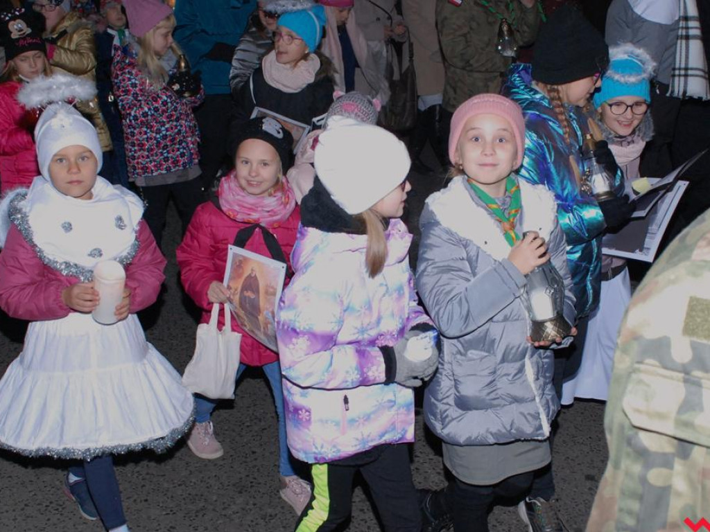 Święci i anioły zamiast duchów i upiorów - Noc Świętych