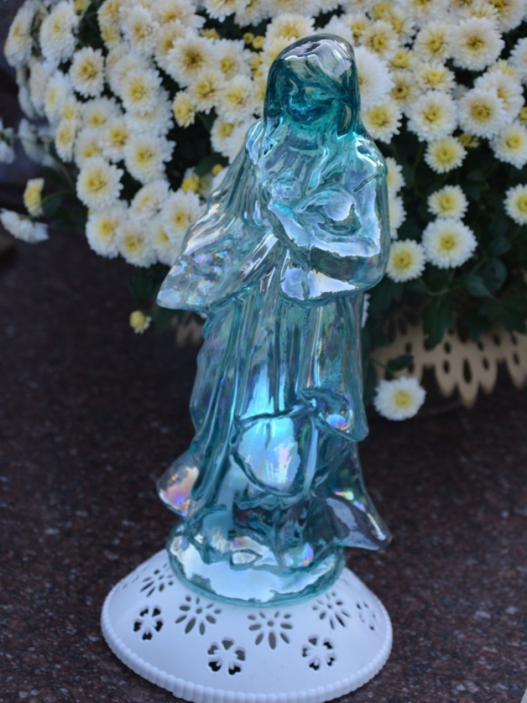 Trwa Dzień Wszystkich Świętych. To dziś wspominamy naszych zmarłych