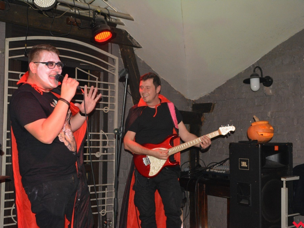 Doza luzu i szaleństwa, czyli Halloween w AQQ
