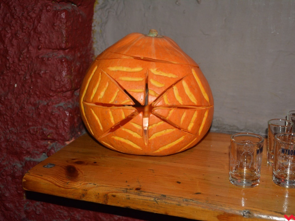 Doza luzu i szaleństwa, czyli Halloween w AQQ