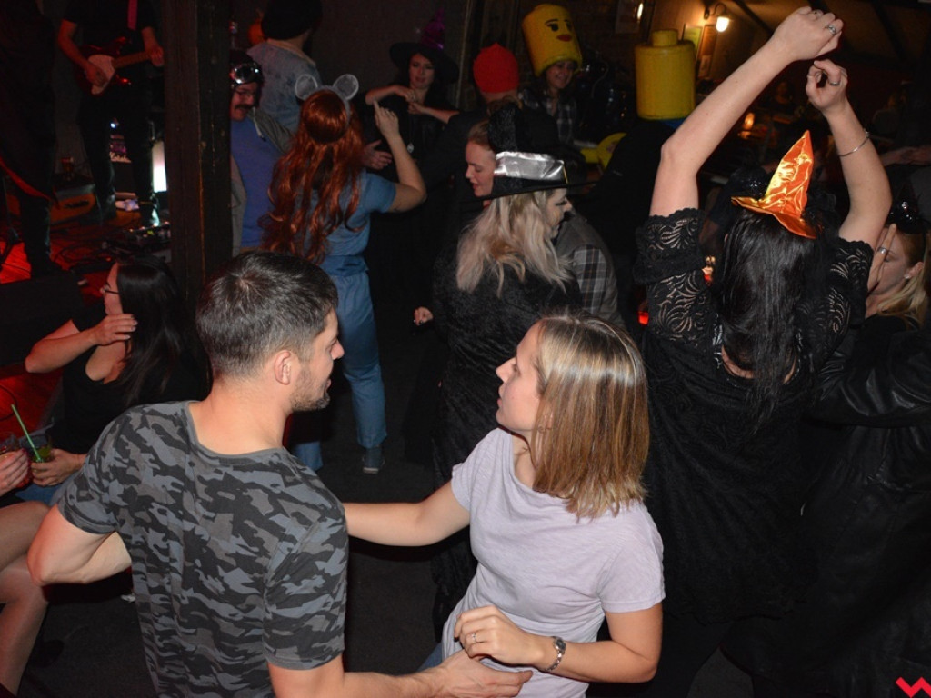 Doza luzu i szaleństwa, czyli Halloween w AQQ