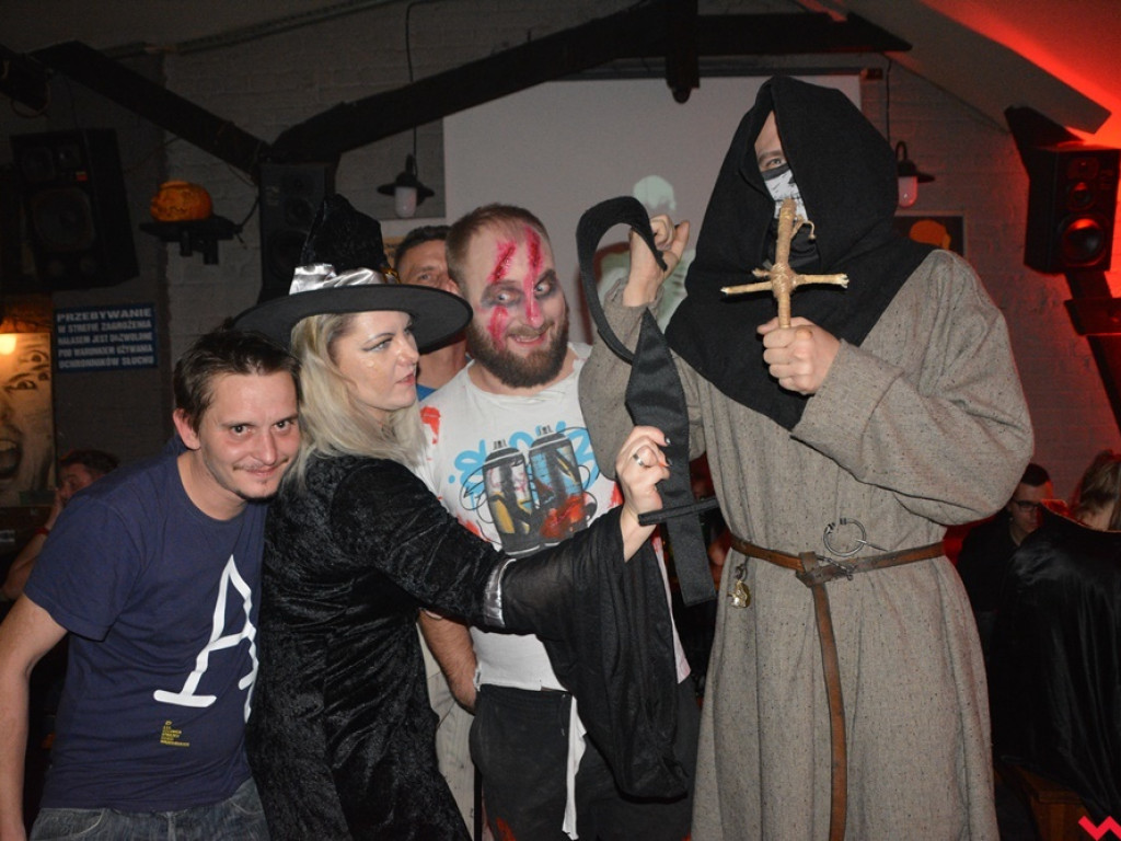 Doza luzu i szaleństwa, czyli Halloween w AQQ