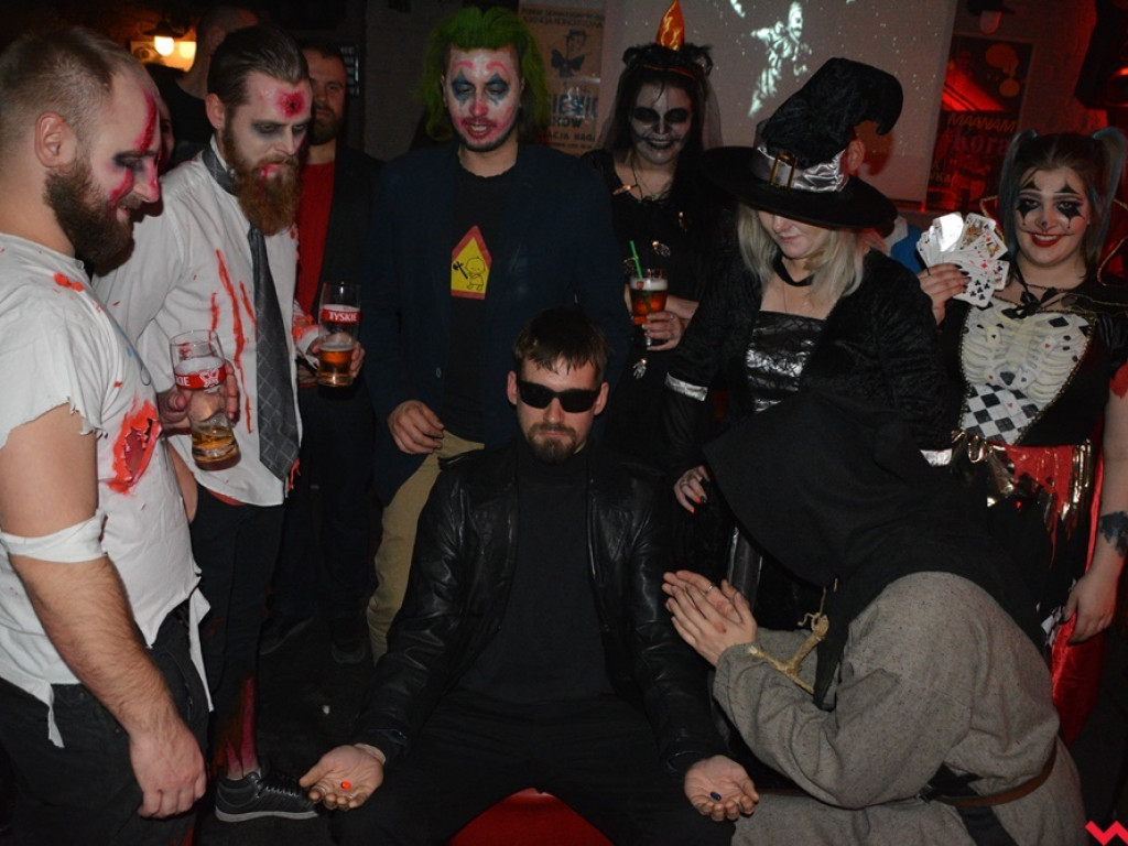 Doza luzu i szaleństwa, czyli Halloween w AQQ