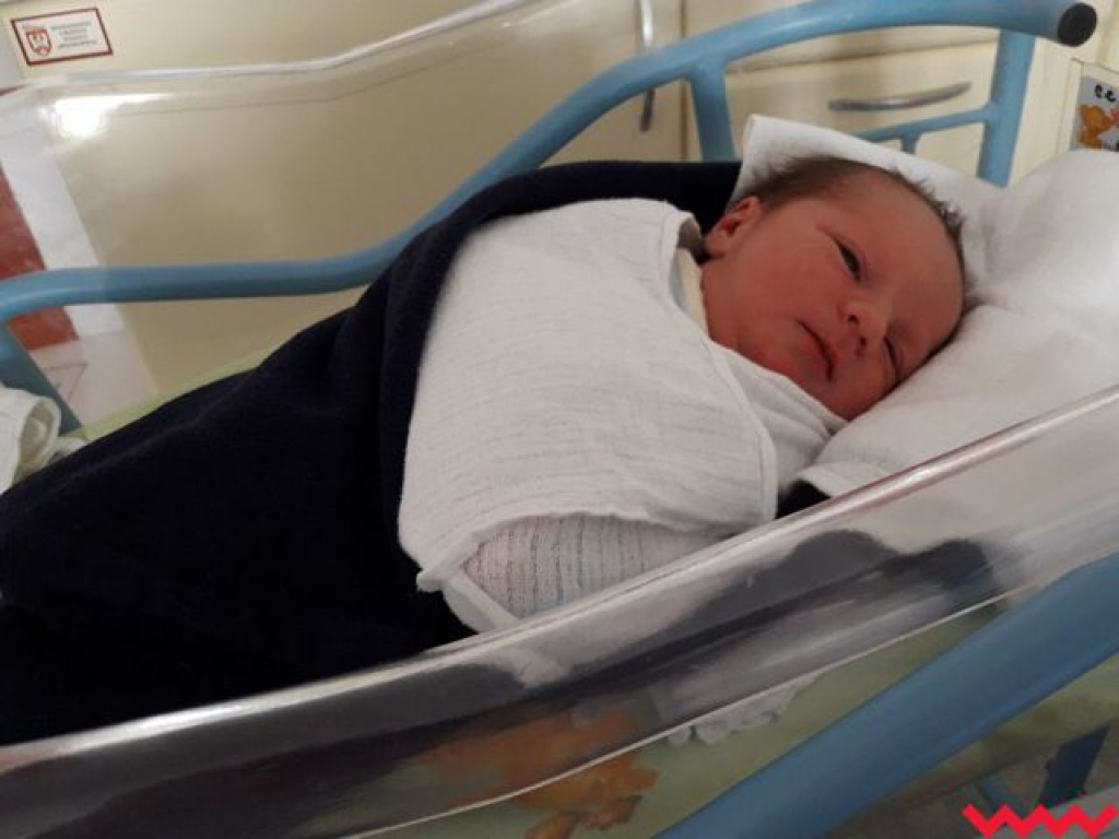 Mamo, tato – jestem! Zobaczcie, komu powiększyła się rodzina