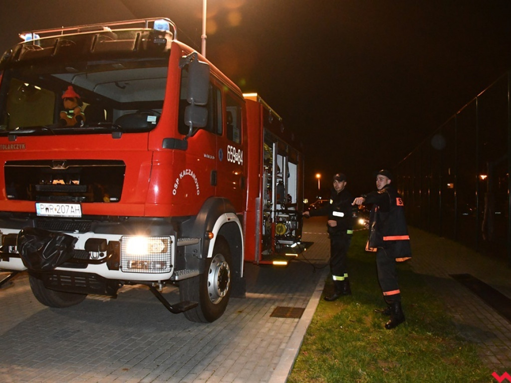 Świeciły przykładem i smażyły kiełbaski. Dzieci z Kaczanowa wiedzą, jak poruszać się po drodze