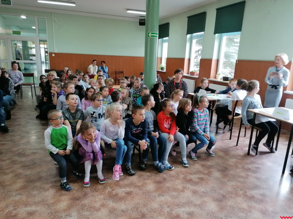 Świeciły przykładem i smażyły kiełbaski. Dzieci z Kaczanowa wiedzą, jak poruszać się po drodze