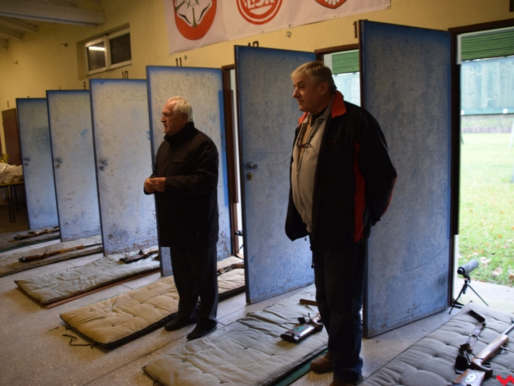 Strzały na Święto Niepodległości. LOK połączył zawody ze zbiórką na szczytny cel