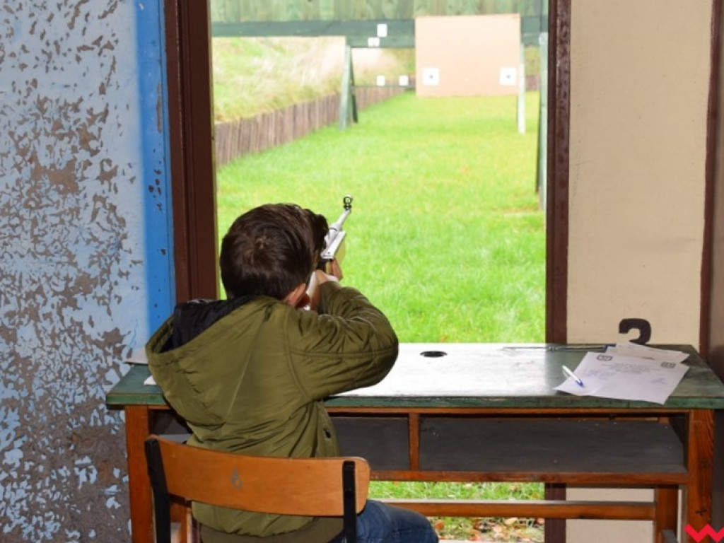 Strzały na Święto Niepodległości. LOK połączył zawody ze zbiórką na szczytny cel