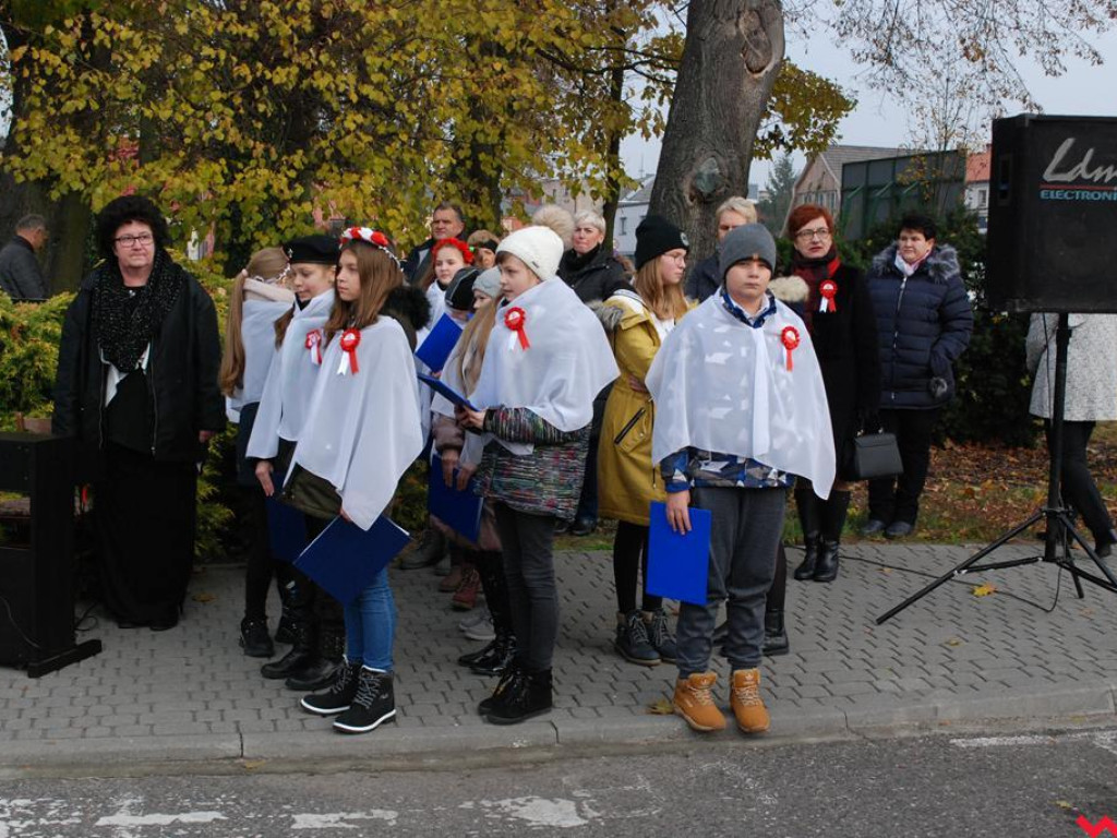 Pamięć, występy, poczęstunek, czyli Święto Niepodległości w Pyzdrach