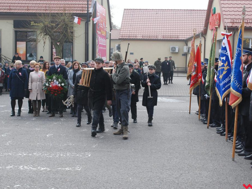 Pamięć, występy, poczęstunek, czyli Święto Niepodległości w Pyzdrach