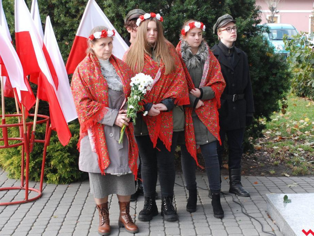 Pamięć, występy, poczęstunek, czyli Święto Niepodległości w Pyzdrach