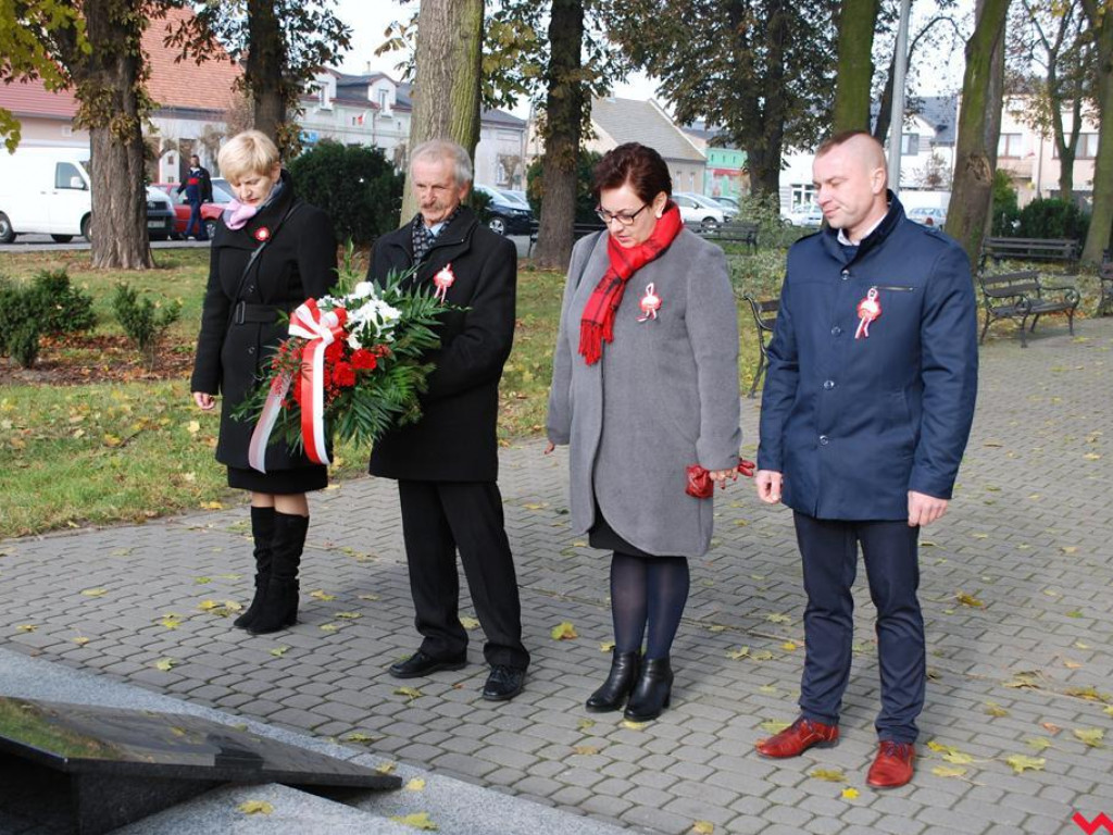 Pamięć, występy, poczęstunek, czyli Święto Niepodległości w Pyzdrach