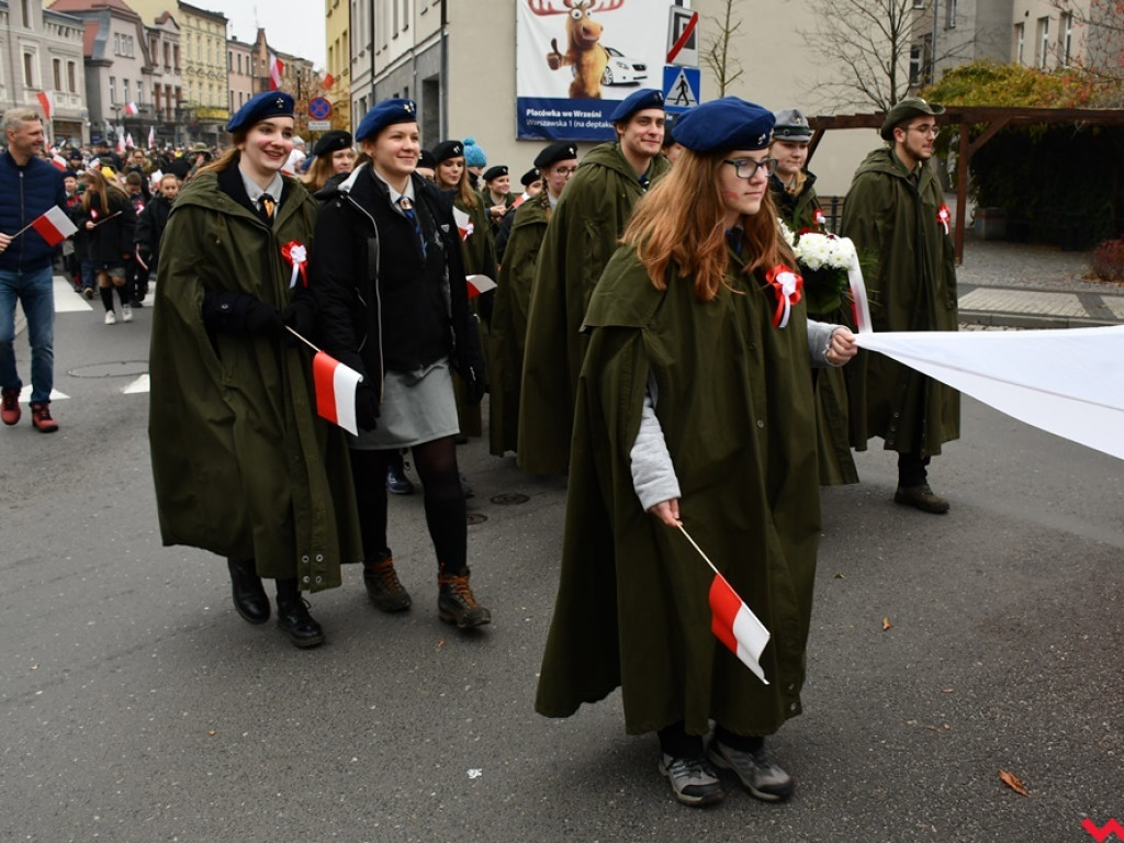 Tłumy wrześnian na ulicach. Świętowaliśmy początek drugiego stulecia niepodległości