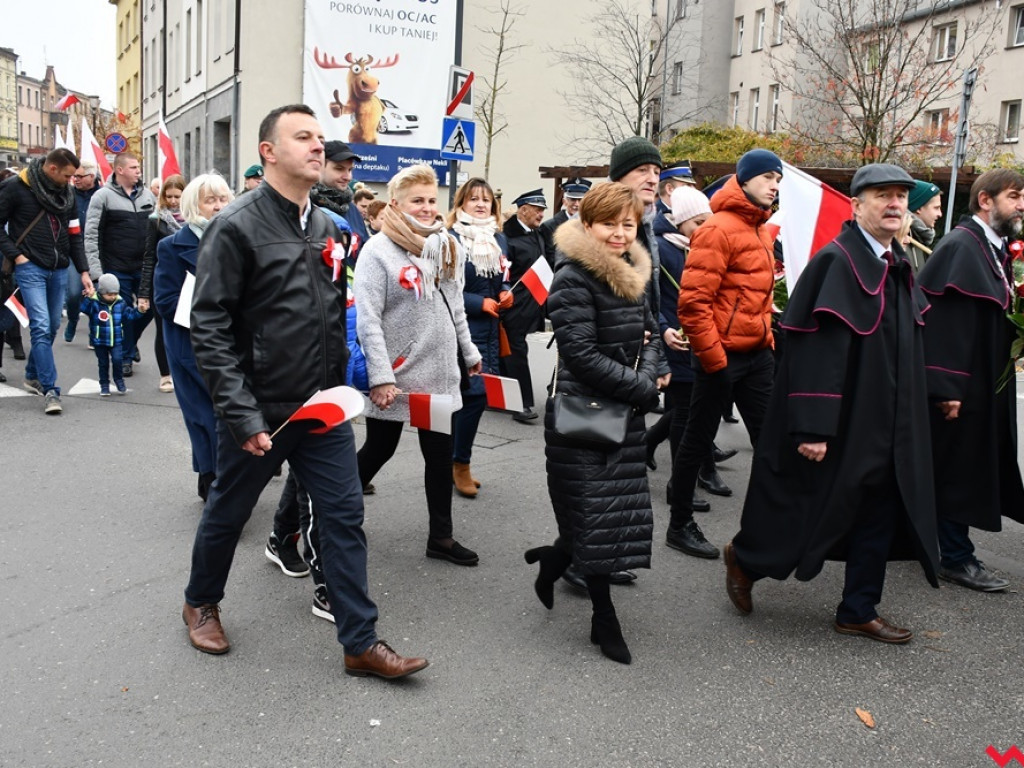 Tłumy wrześnian na ulicach. Świętowaliśmy początek drugiego stulecia niepodległości