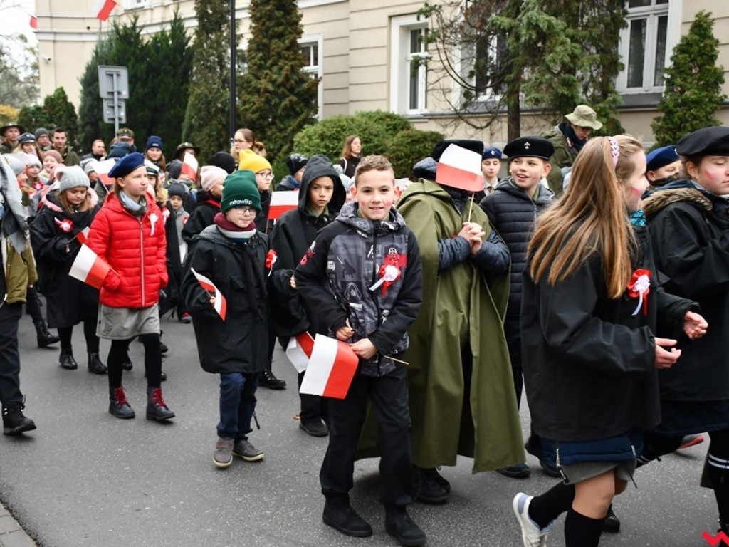 Tłumy wrześnian na ulicach. Świętowaliśmy początek drugiego stulecia niepodległości