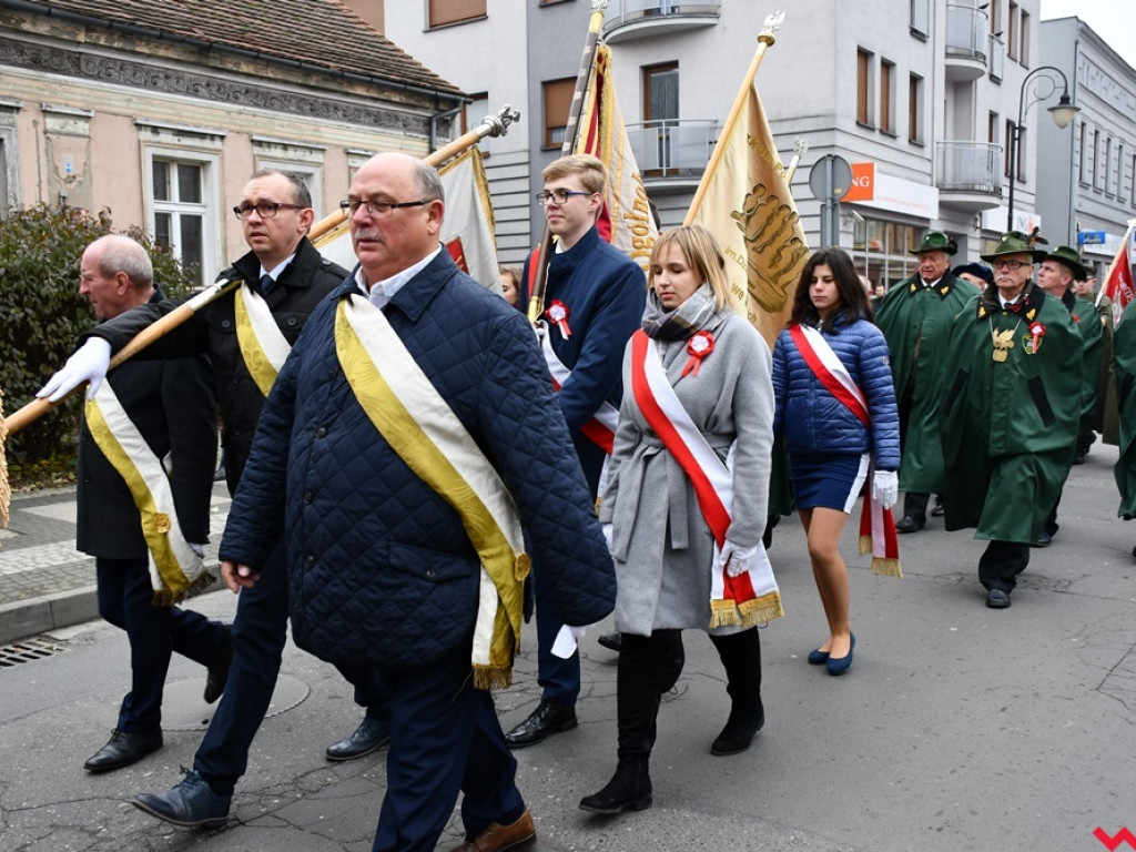Tłumy wrześnian na ulicach. Świętowaliśmy początek drugiego stulecia niepodległości