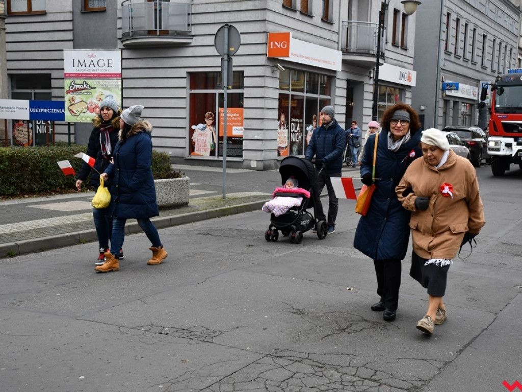 Tłumy wrześnian na ulicach. Świętowaliśmy początek drugiego stulecia niepodległości
