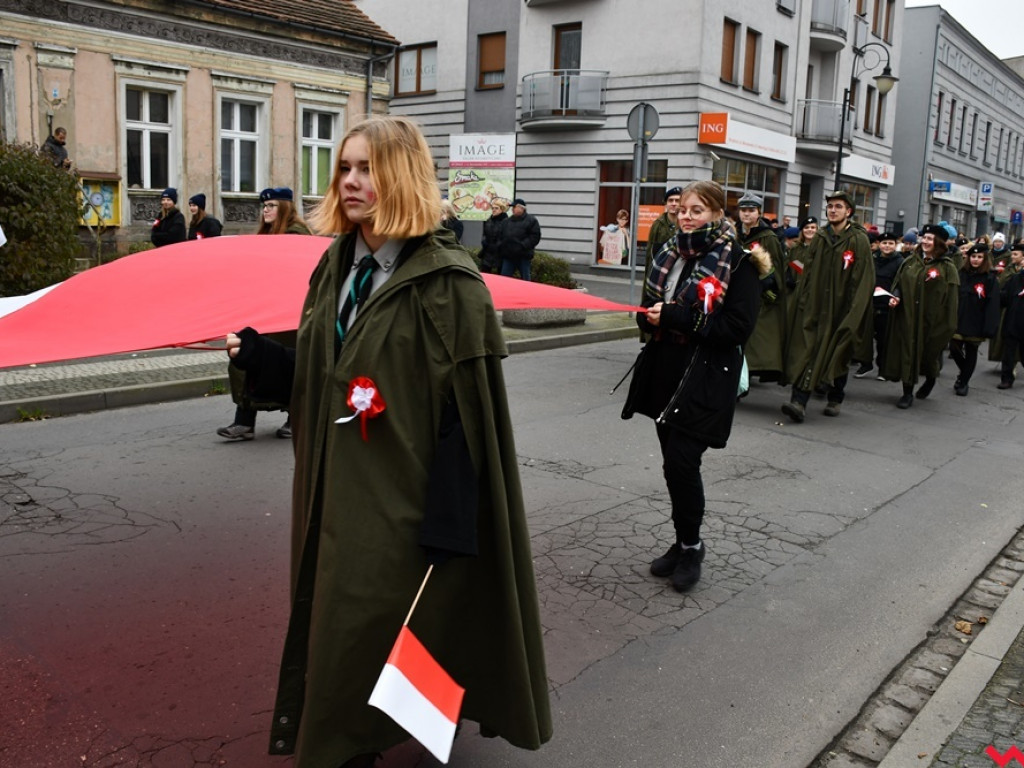 Tłumy wrześnian na ulicach. Świętowaliśmy początek drugiego stulecia niepodległości