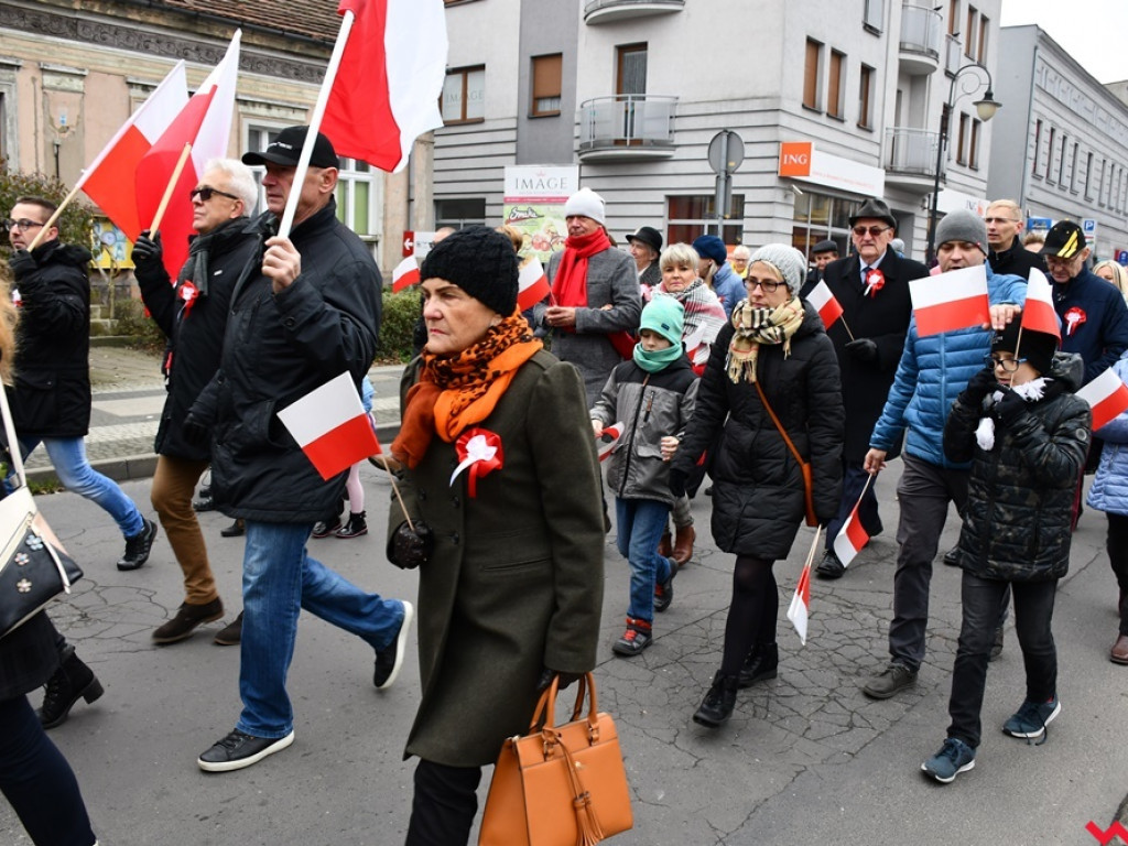 Tłumy wrześnian na ulicach. Świętowaliśmy początek drugiego stulecia niepodległości