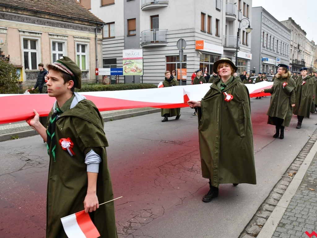 Tłumy wrześnian na ulicach. Świętowaliśmy początek drugiego stulecia niepodległości