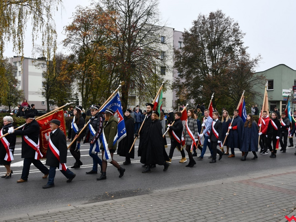 Tłumy wrześnian na ulicach. Świętowaliśmy początek drugiego stulecia niepodległości