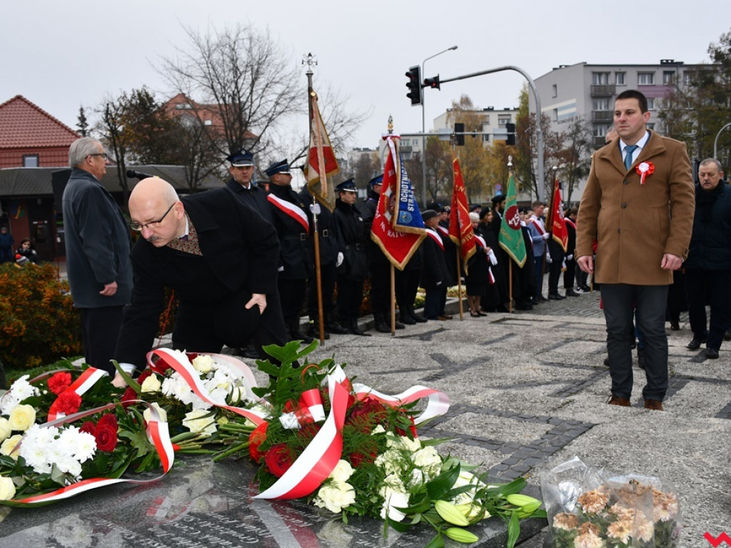 Tłumy wrześnian na ulicach. Świętowaliśmy początek drugiego stulecia niepodległości