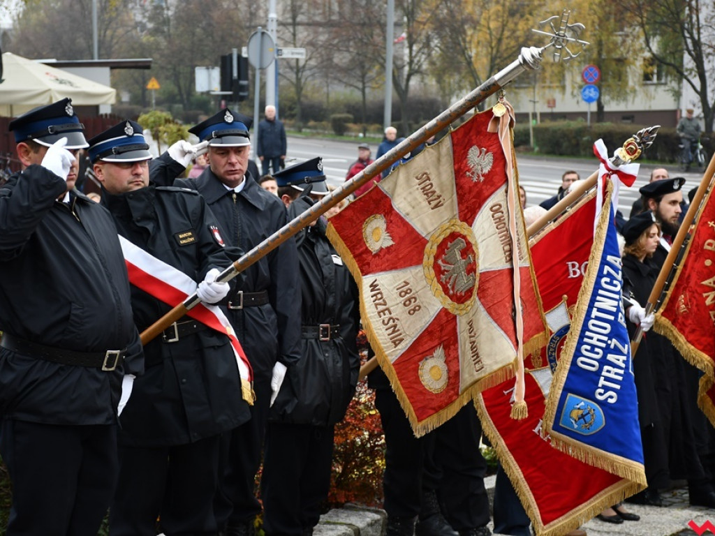 Tłumy wrześnian na ulicach. Świętowaliśmy początek drugiego stulecia niepodległości