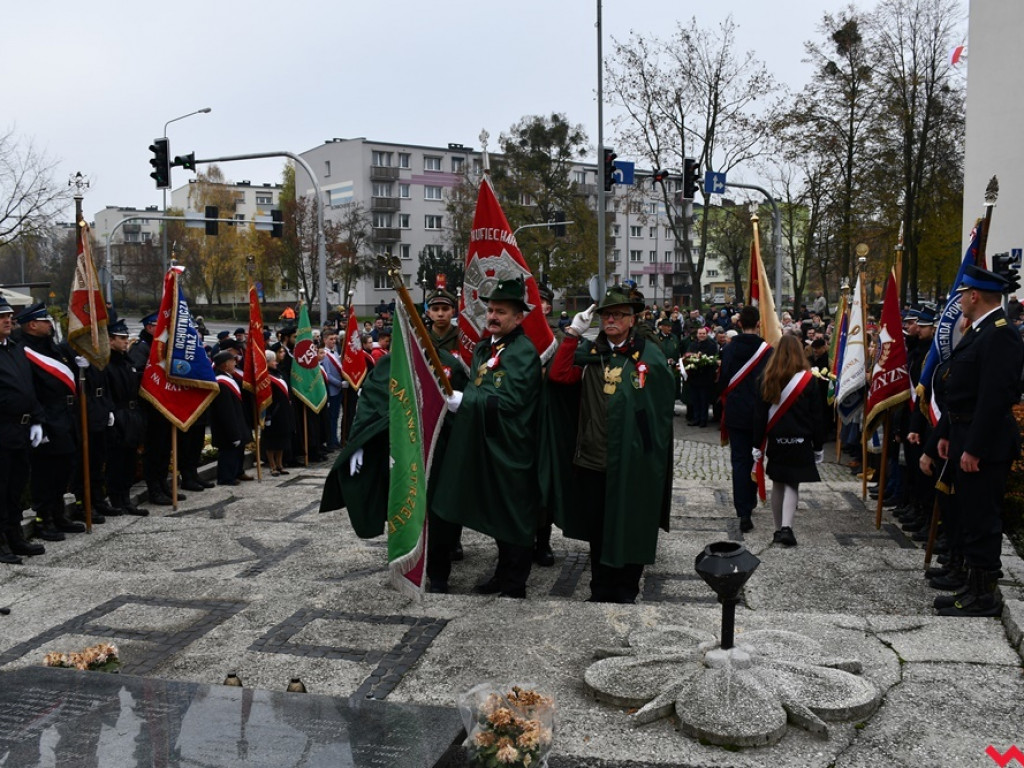 Tłumy wrześnian na ulicach. Świętowaliśmy początek drugiego stulecia niepodległości